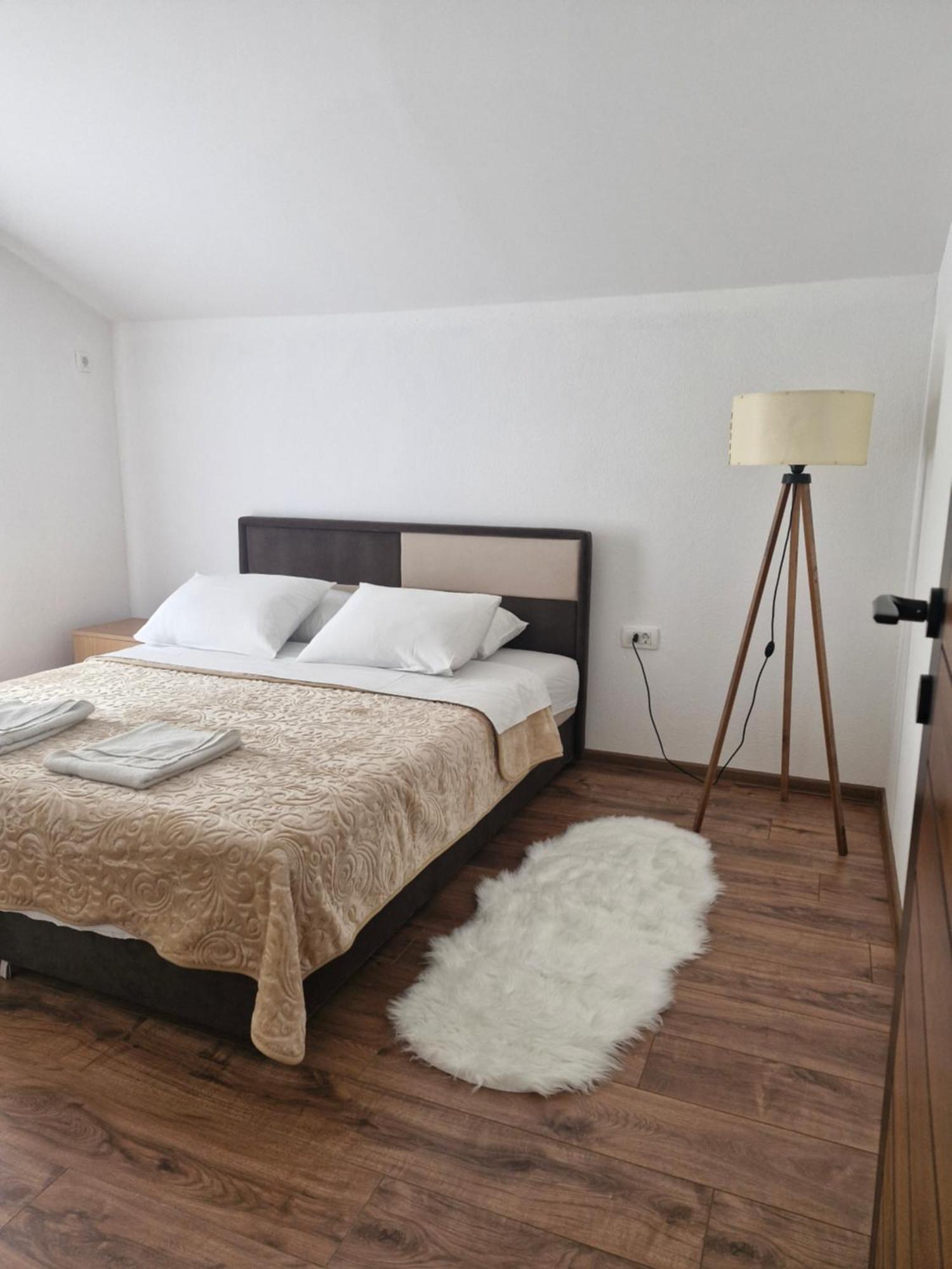 Knezevic Apartman Podgoriçe Dış mekan fotoğraf