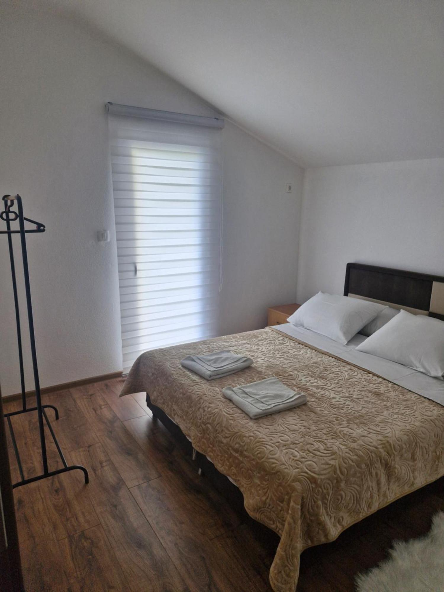 Knezevic Apartman Podgoriçe Dış mekan fotoğraf